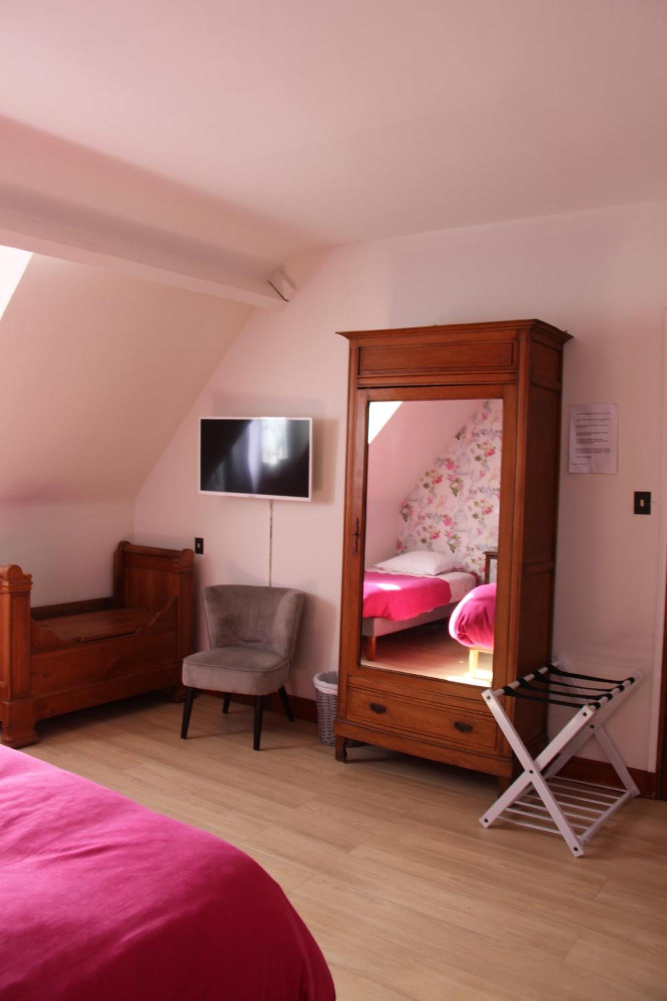 La Noisetiere Hotel Noyers-sur-Cher Exterior foto