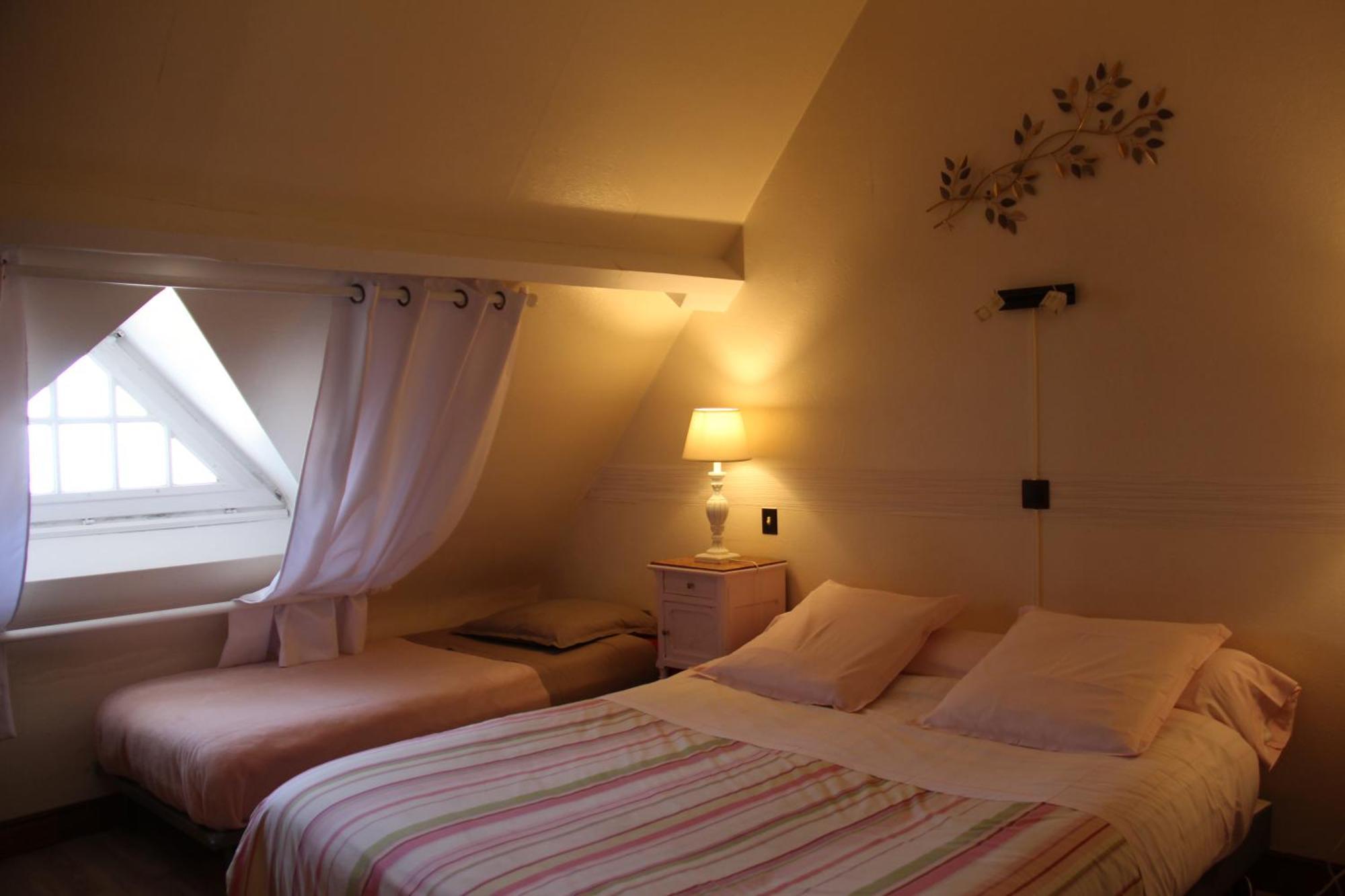La Noisetiere Hotel Noyers-sur-Cher Exterior foto