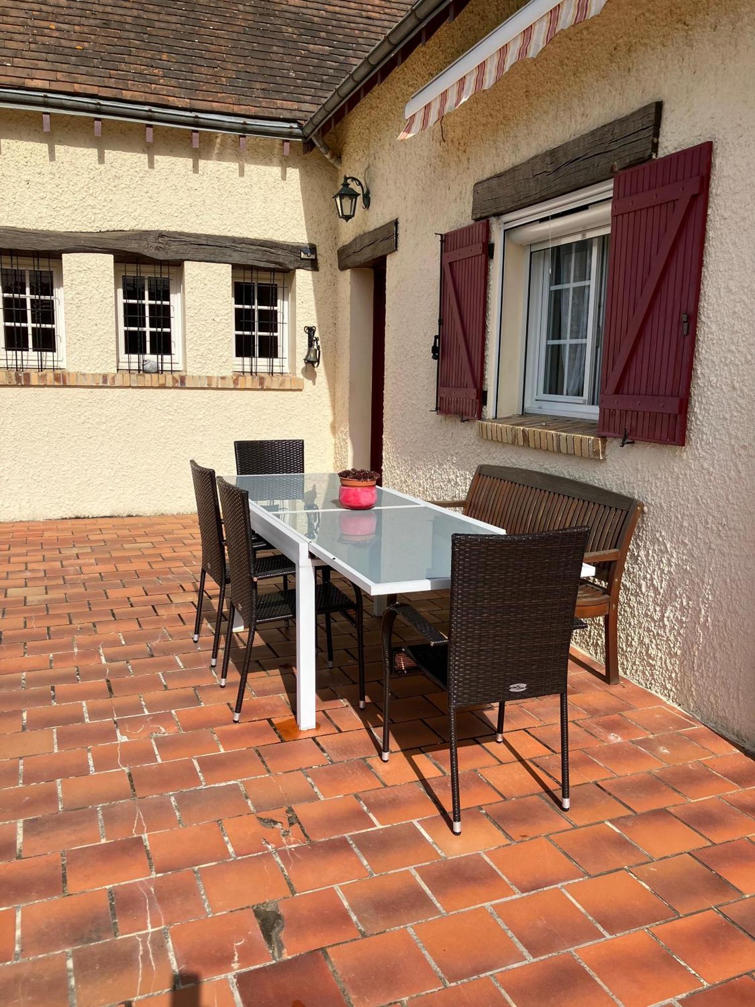 La Noisetiere Hotel Noyers-sur-Cher Exterior foto