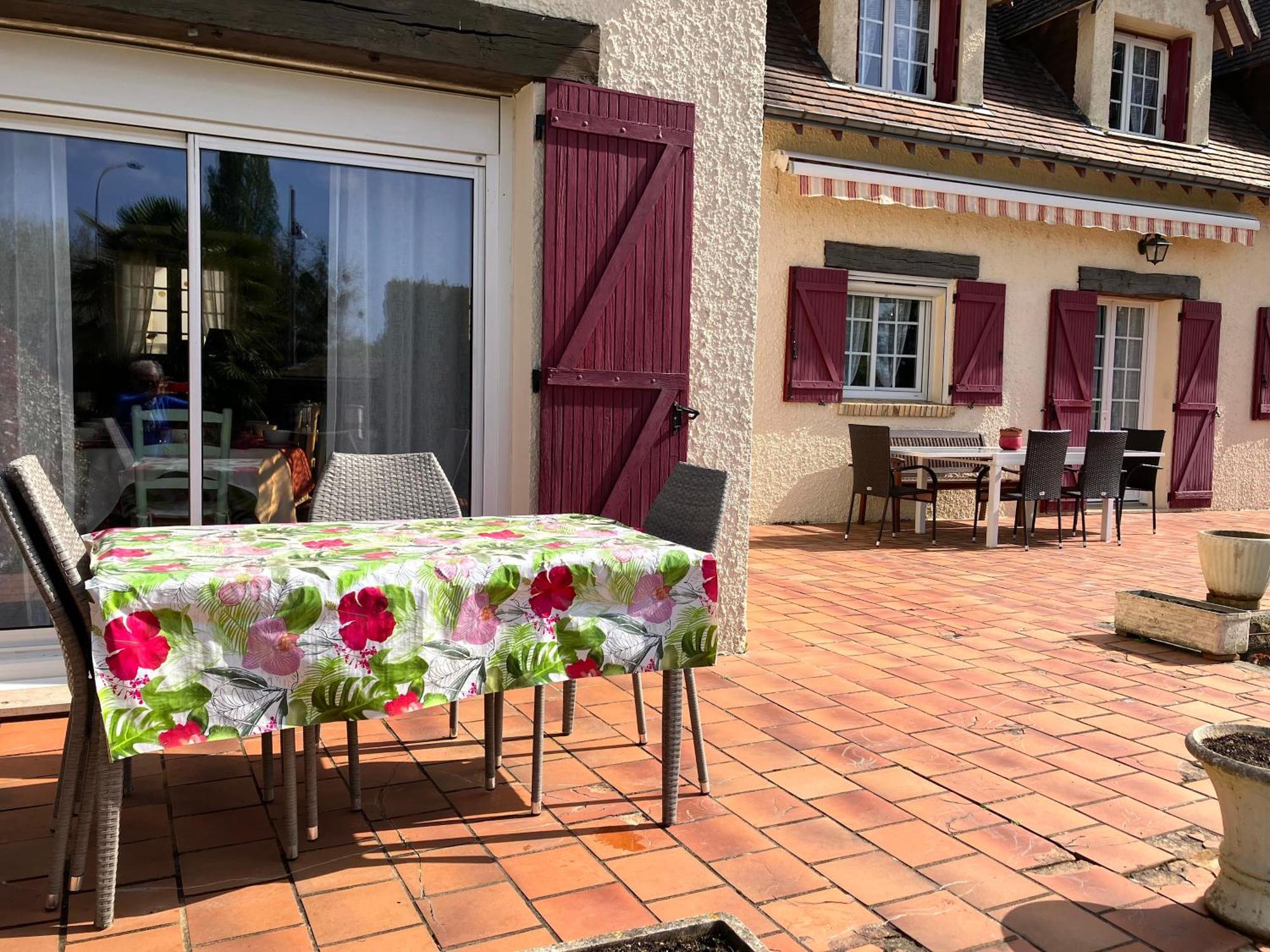 La Noisetiere Hotel Noyers-sur-Cher Exterior foto