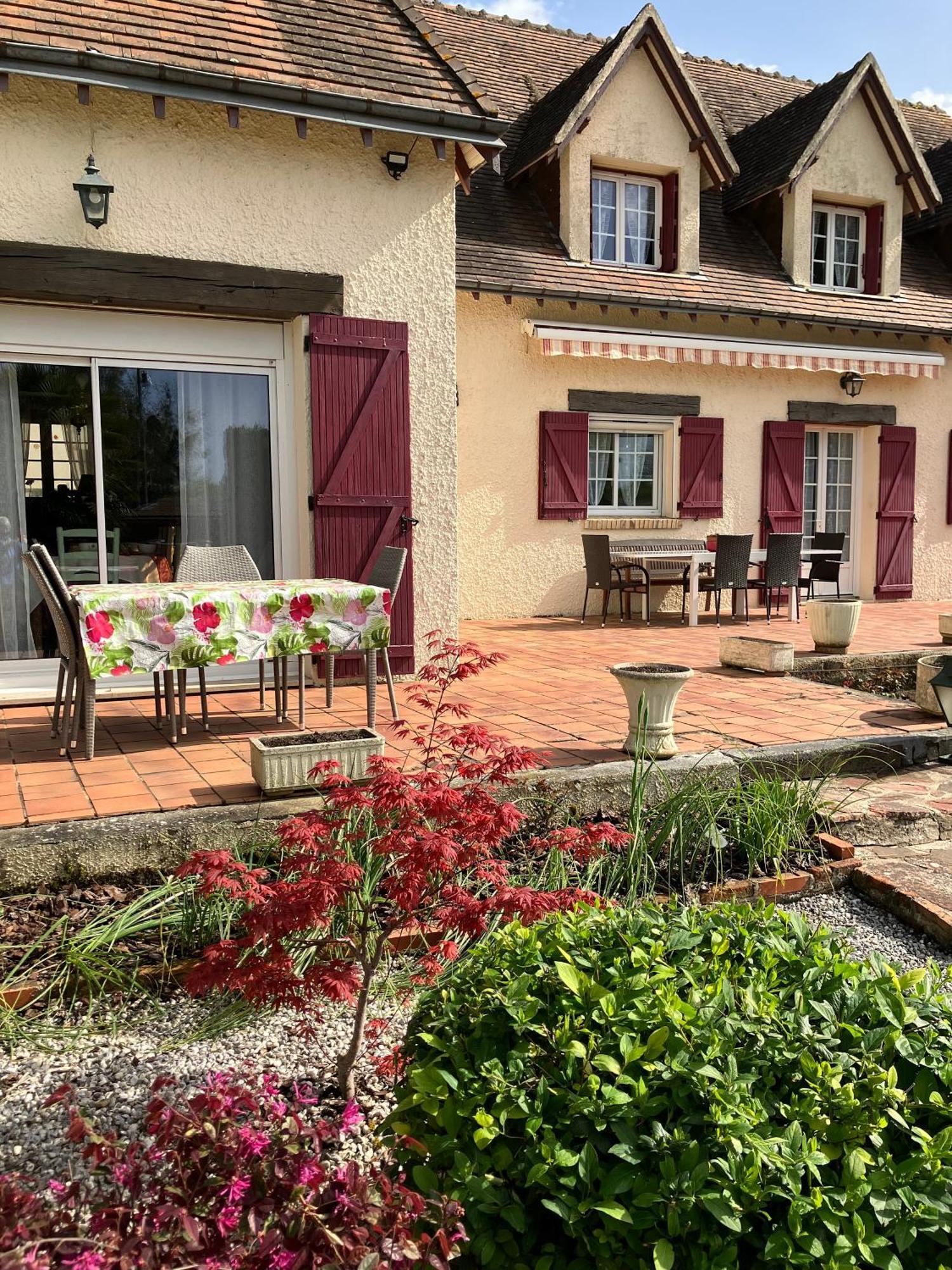 La Noisetiere Hotel Noyers-sur-Cher Exterior foto
